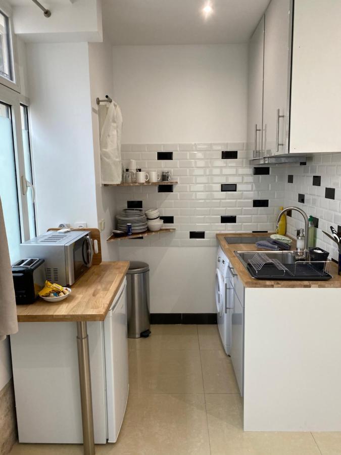 Appartamento Large And Unique Souplex 60Sqm, Well Located Parigi Esterno foto